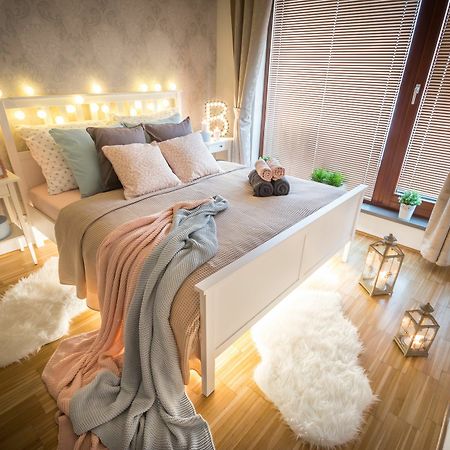 Luxury Apartment River Diamond Residence Prague Exterior photo
