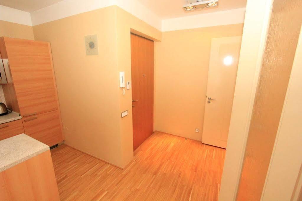 Luxury Apartment River Diamond Residence Prague Exterior photo