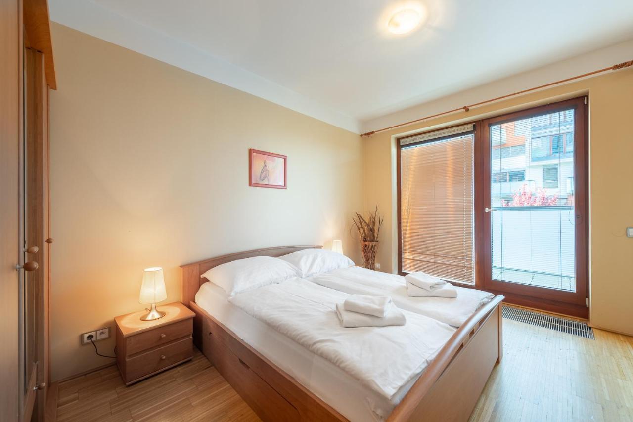 Luxury Apartment River Diamond Residence Prague Exterior photo