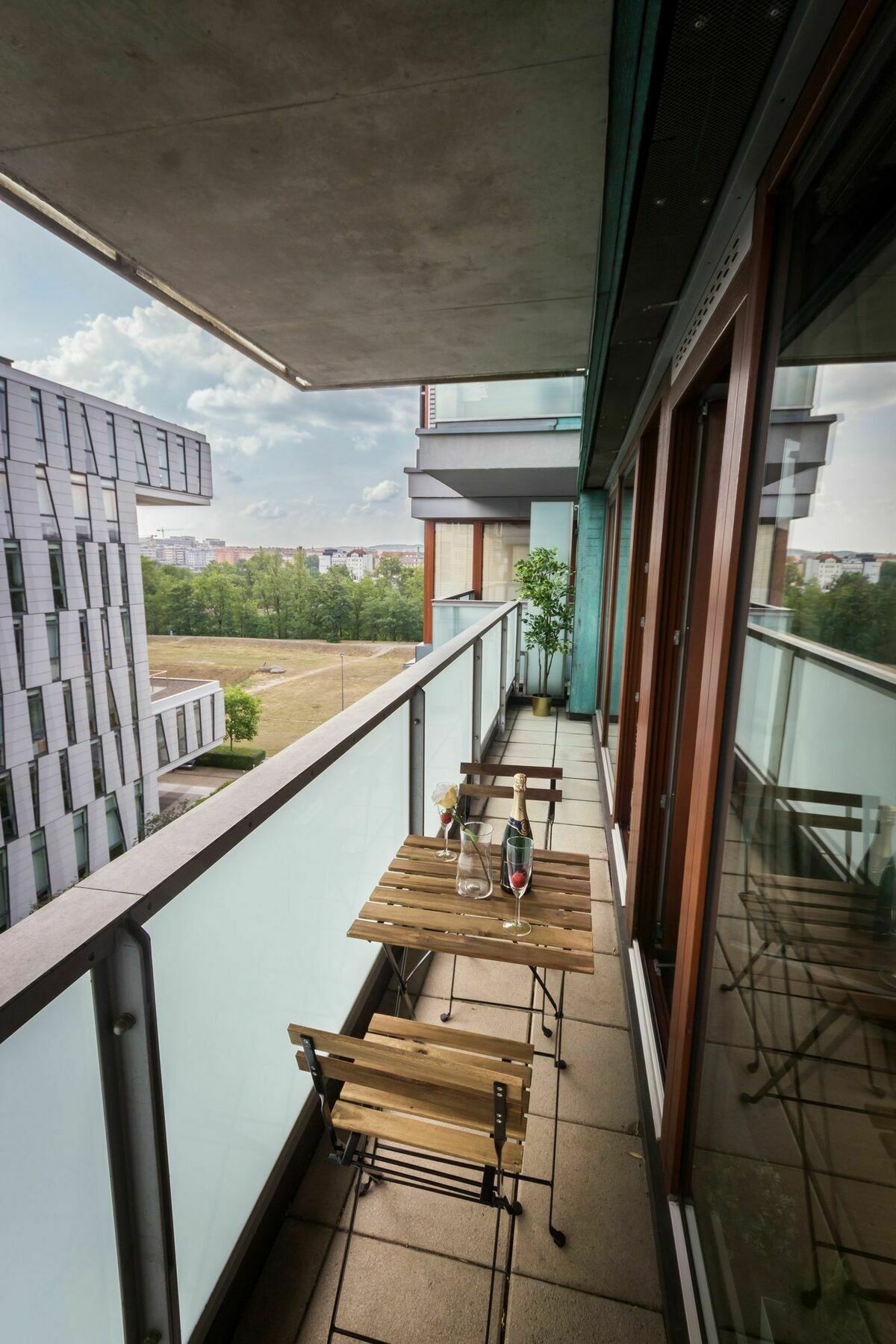 Luxury Apartment River Diamond Residence Prague Exterior photo